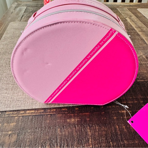 Ulta Beauty 'Be Beautiful Edition' 22-Piece Beauty Box - Pink Collection - Picture 2 of 6